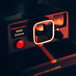 人人影视突发丑闻：行业内幕曝光，引发全网热议